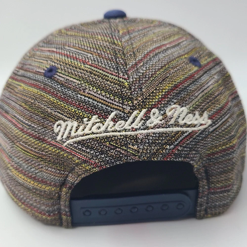 Cleveland Cavaliers Hat‎ Snapback Mitchell & Ness NBA Basketball Script Logo Men